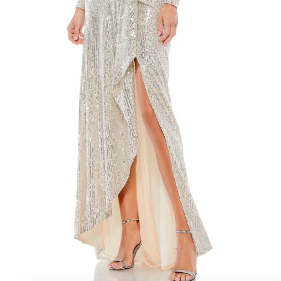 MAC DUGGAL 26395 SEQUIN FAUX WRAP SILVER EVENING GOWN sz 10 - Picture 7 of 8